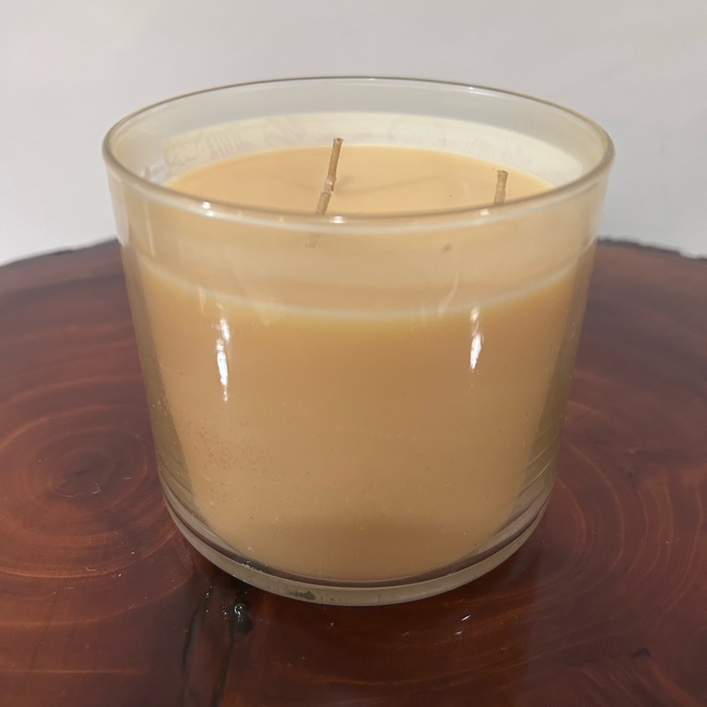 Candle - Picture 2 of 5